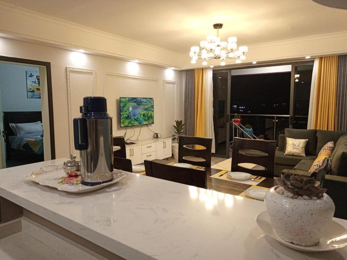 Stayrest Safari Tours New 3 Bedroom Apartments In Kilimani Nairobi With Rooftop Pool Zewnętrze zdjęcie