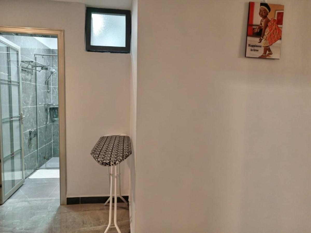 Stayrest Safari Tours New 3 Bedroom Apartments In Kilimani Nairobi With Rooftop Pool Zewnętrze zdjęcie