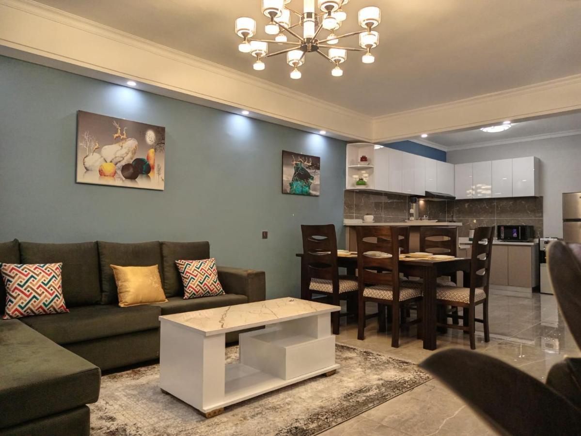 Stayrest Safari Tours New 3 Bedroom Apartments In Kilimani Nairobi With Rooftop Pool Zewnętrze zdjęcie