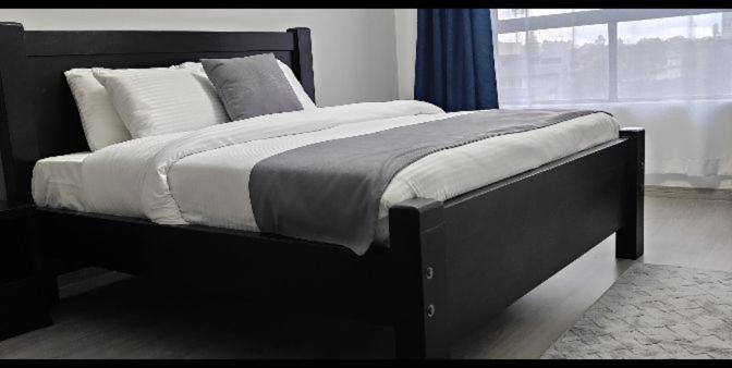 Stayrest Safari Tours New 3 Bedroom Apartments In Kilimani Nairobi With Rooftop Pool Zewnętrze zdjęcie